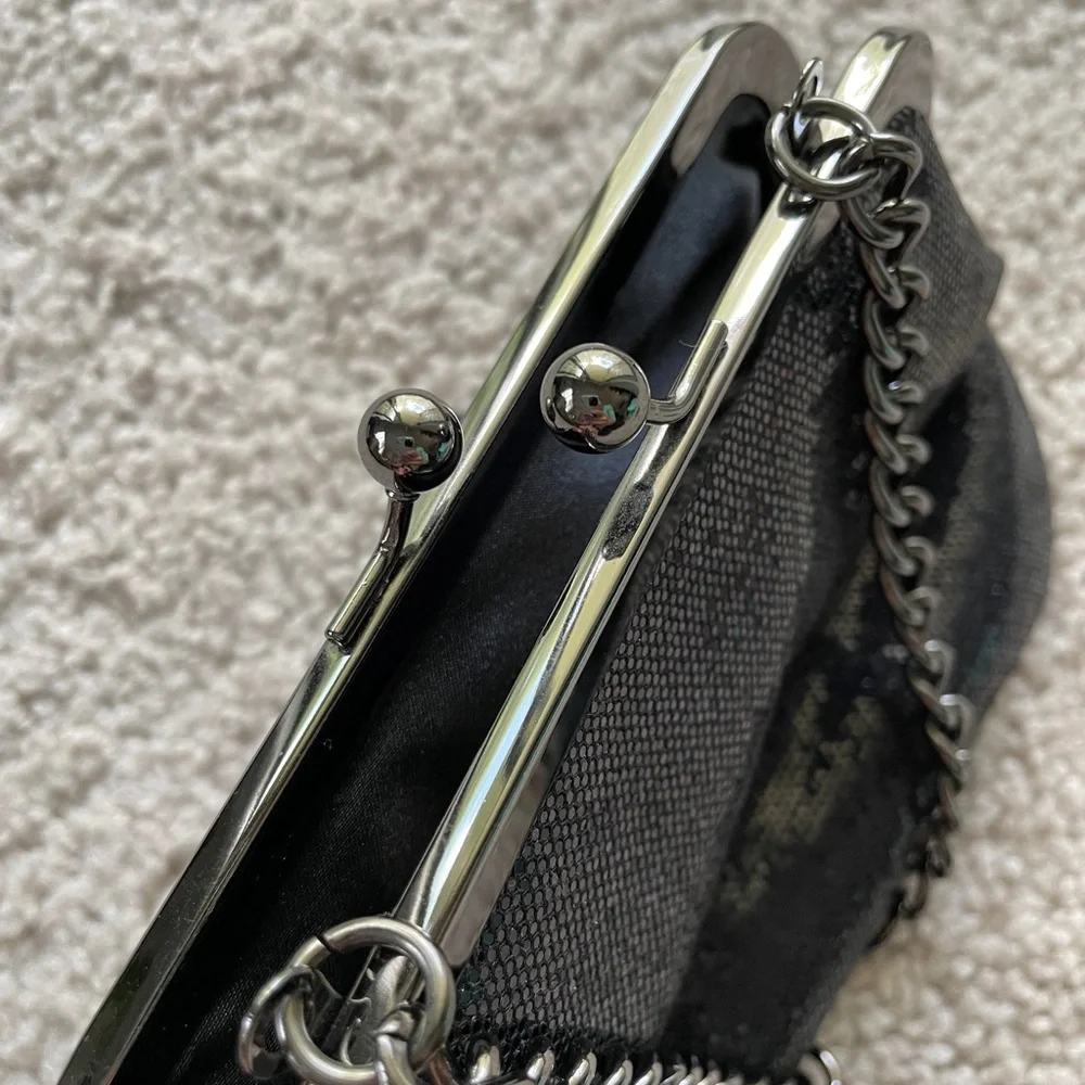 Express Retro Black Sequin Gunmetal Chain Strap Coin Purse Clutch Bag Purse